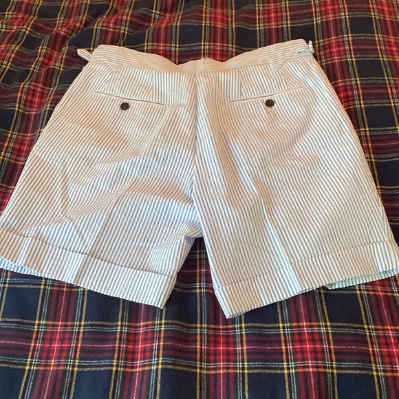 Spier & Mackay high rise shorts in real seersucker - Picture 4 of 4